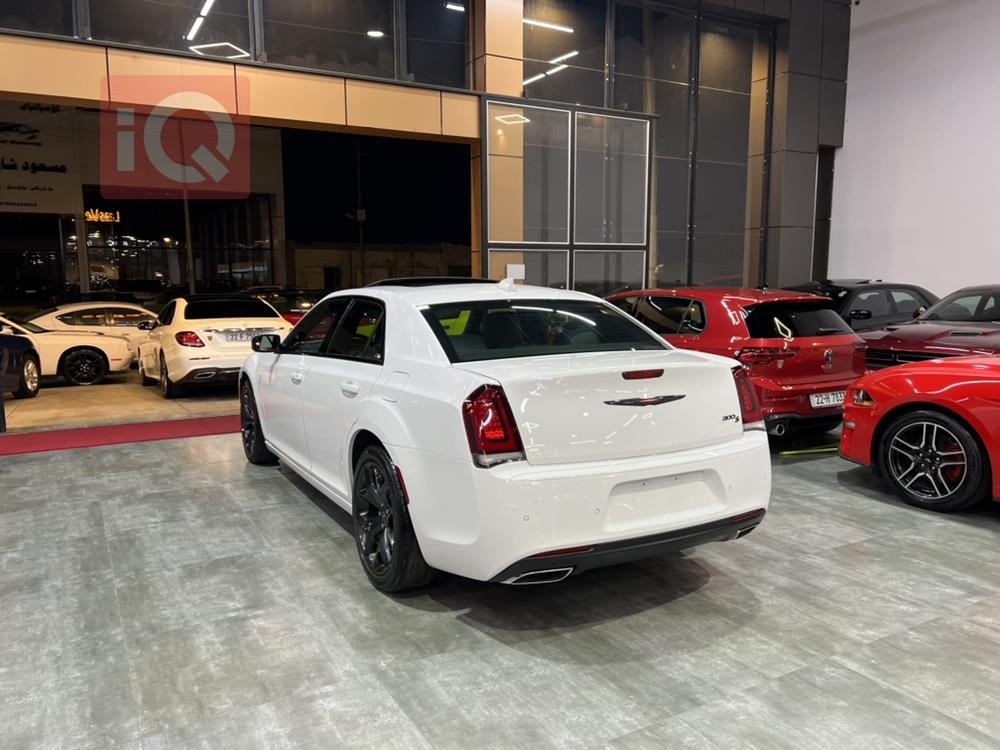 Chrysler 300